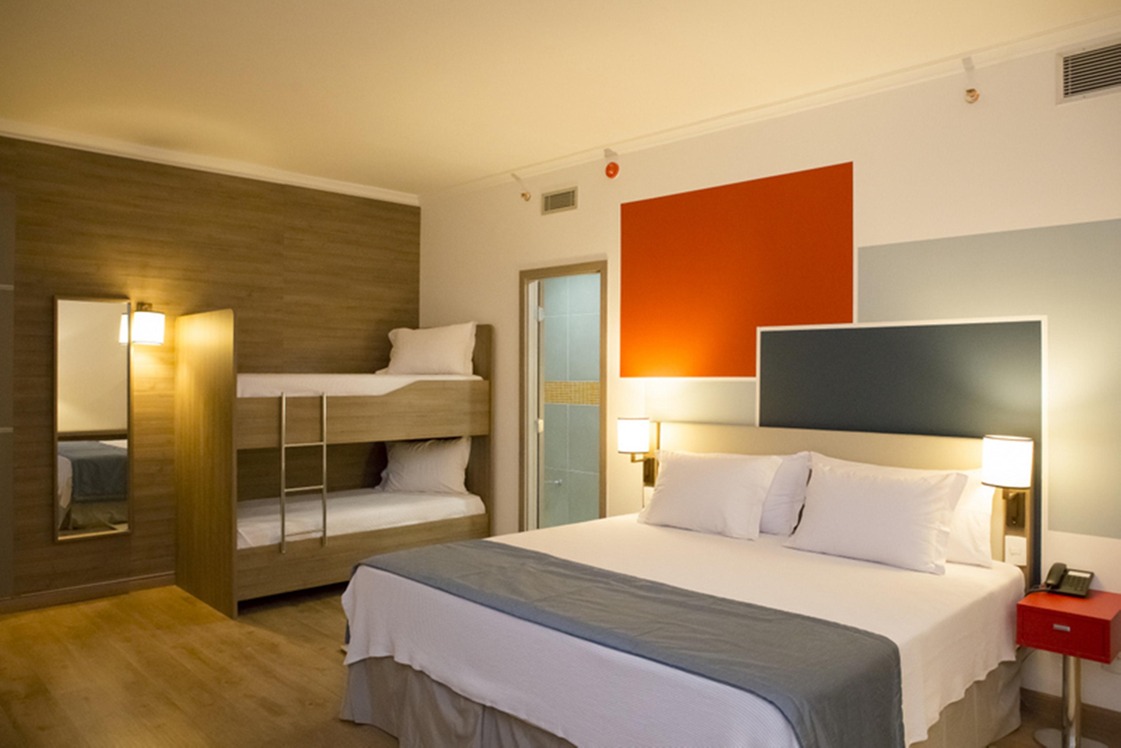 Tryp By Wyndham Ribeirao Preto Hotel Luaran gambar Family room